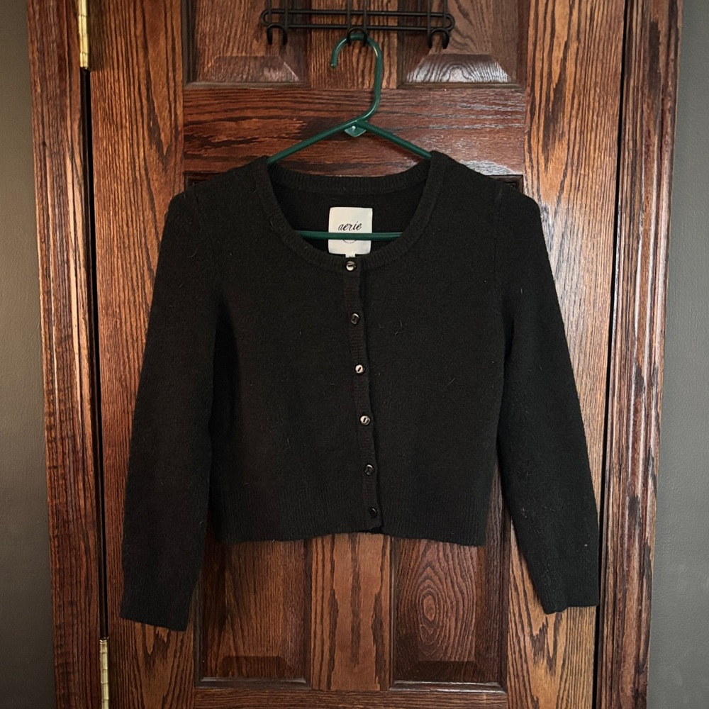 aerie — Fuzzy Cropped Cardigan